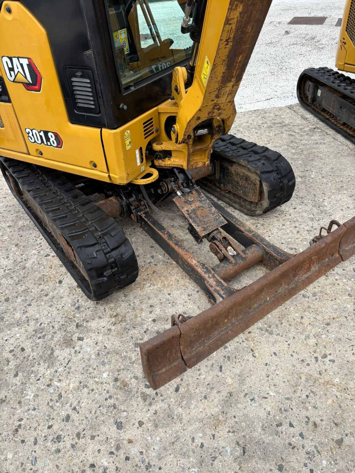 CAT 301.8 Mini bager slika 3