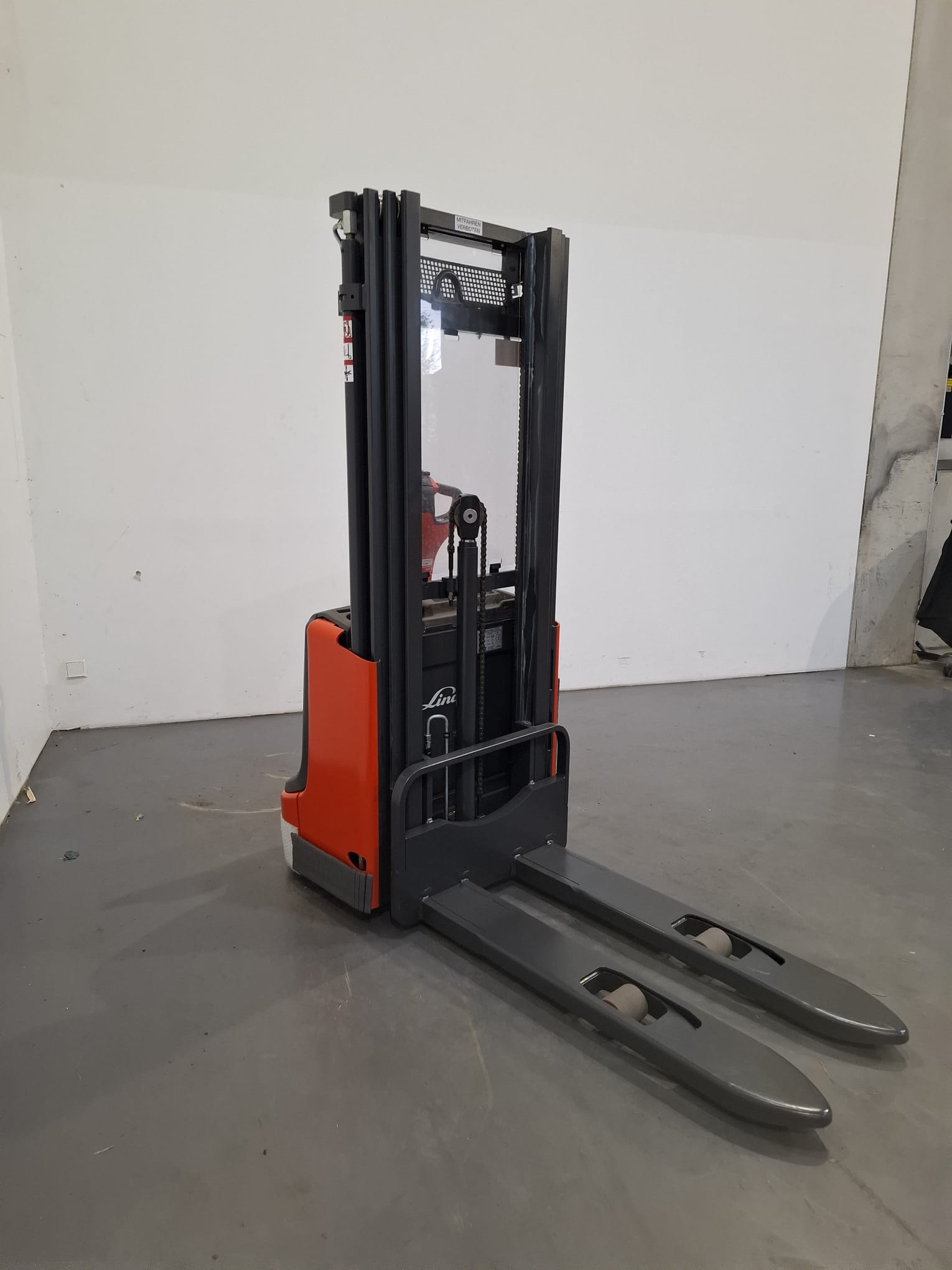 LINDE L12 slika 7