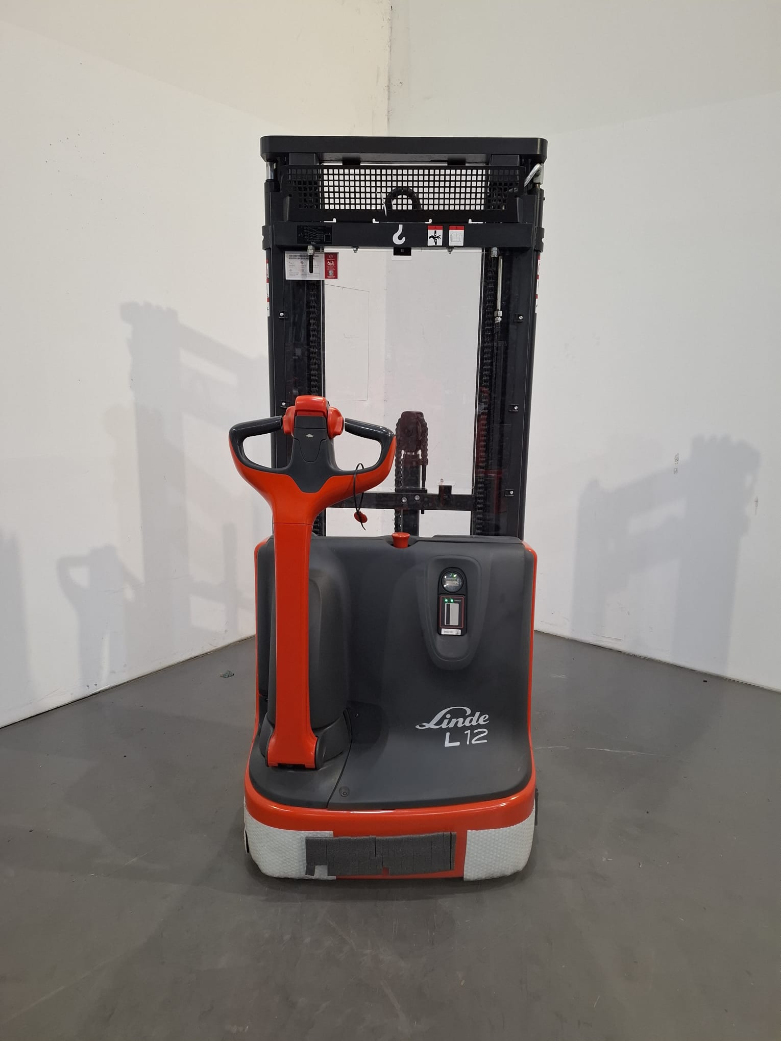 LINDE L12 slika 9